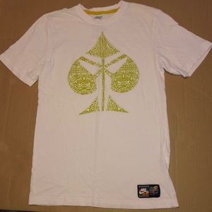 Nike short sleeve small